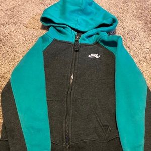 KIDS NIKE JACKET!